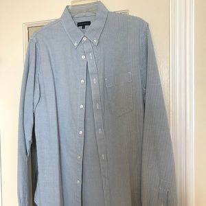 Wings + Horns button down shirt size M